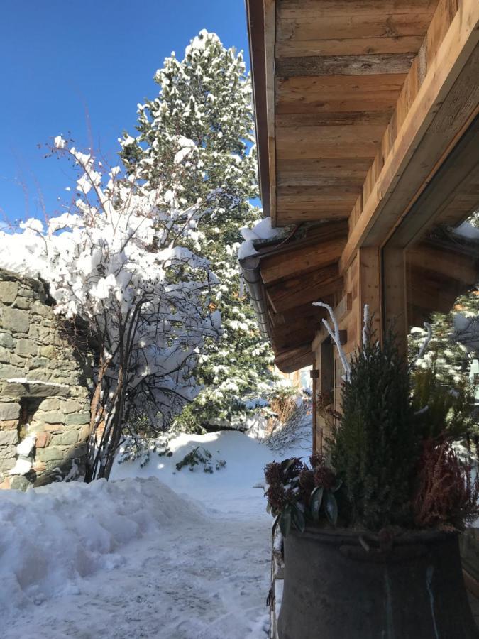 Les Trompeurs Chez Odette Bed and Breakfast Cogne Eksteriør billede